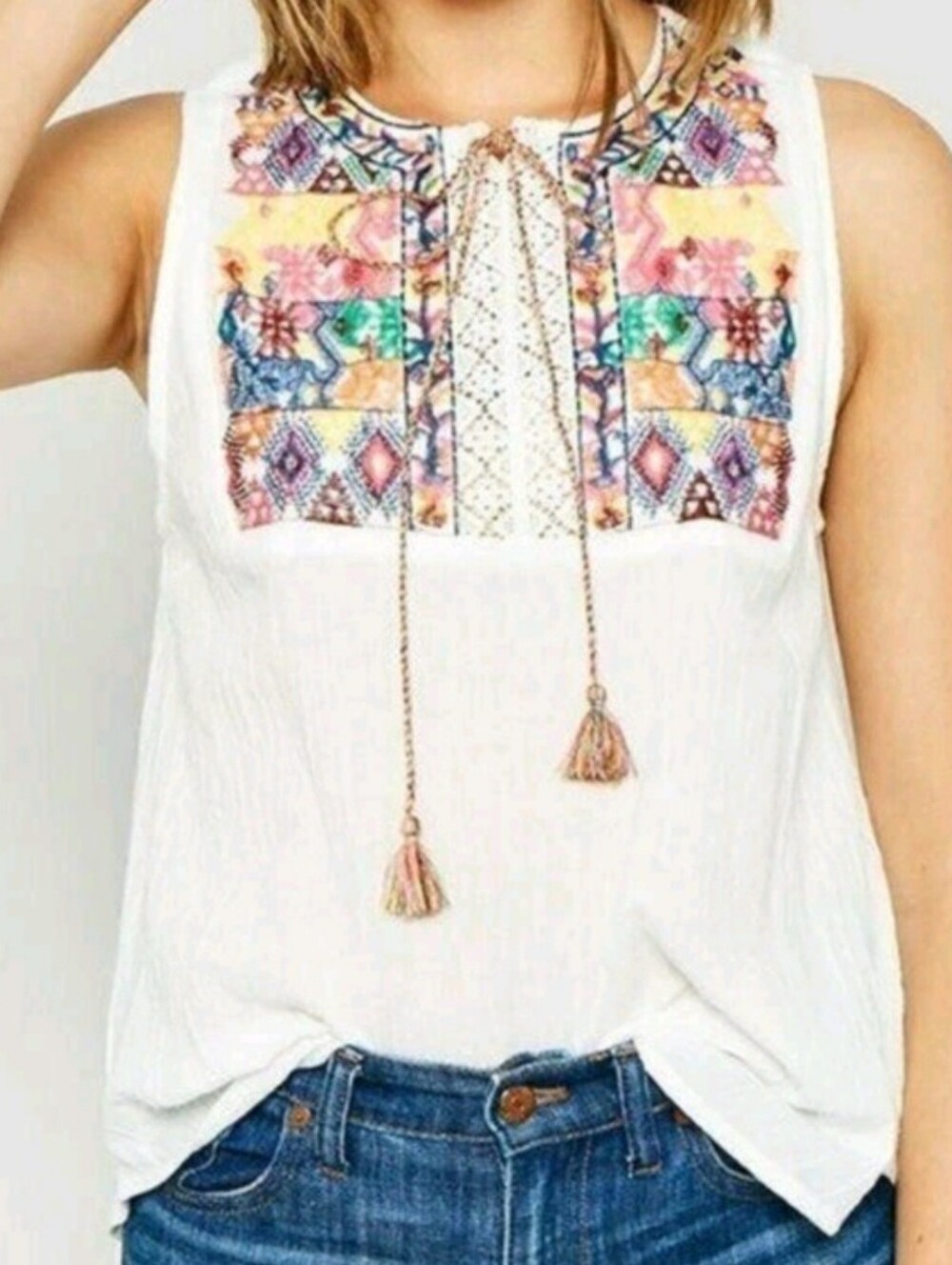 Hayden Los Angeles Women's Tank Top Size S Small Embroidered Front Tie Blouse